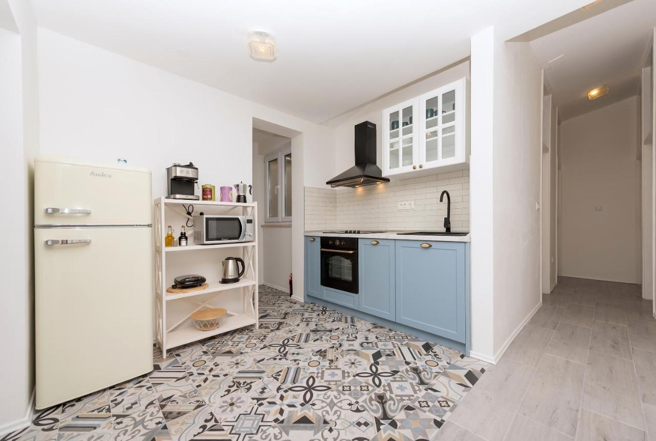 Vista Mare Apartment - 3 Bedroom, Sea View Makarska Bagian luar foto