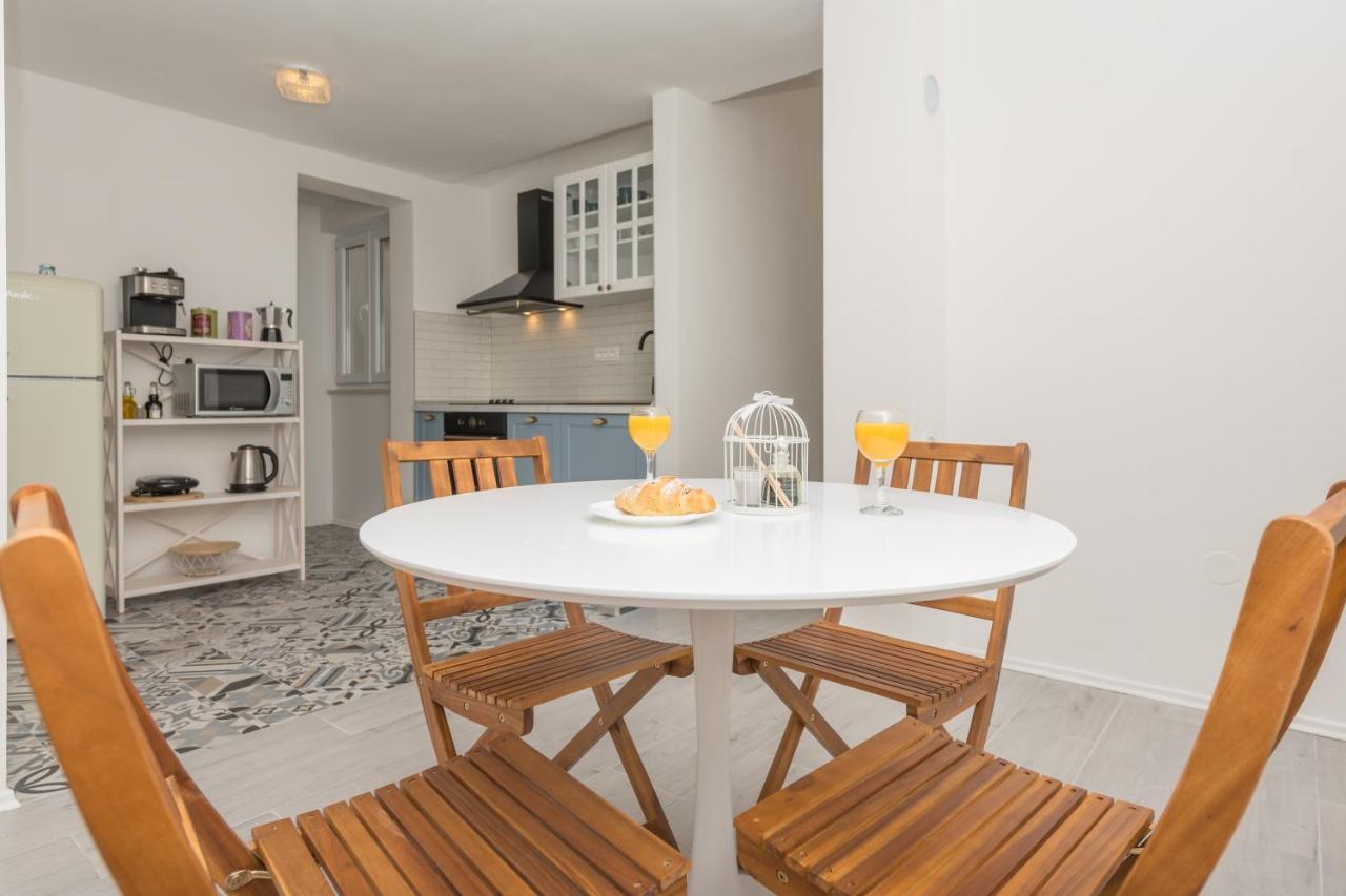 Vista Mare Apartment - 3 Bedroom, Sea View Makarska Bagian luar foto